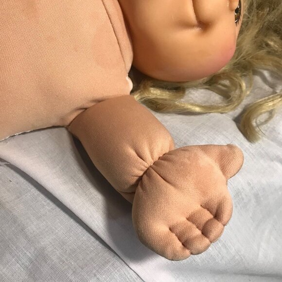 Cabbage Patch Kids Doll 2011 Jakks Blonde Hair Brown Eyes 35cm PA-02NH - Picture 8 of 16